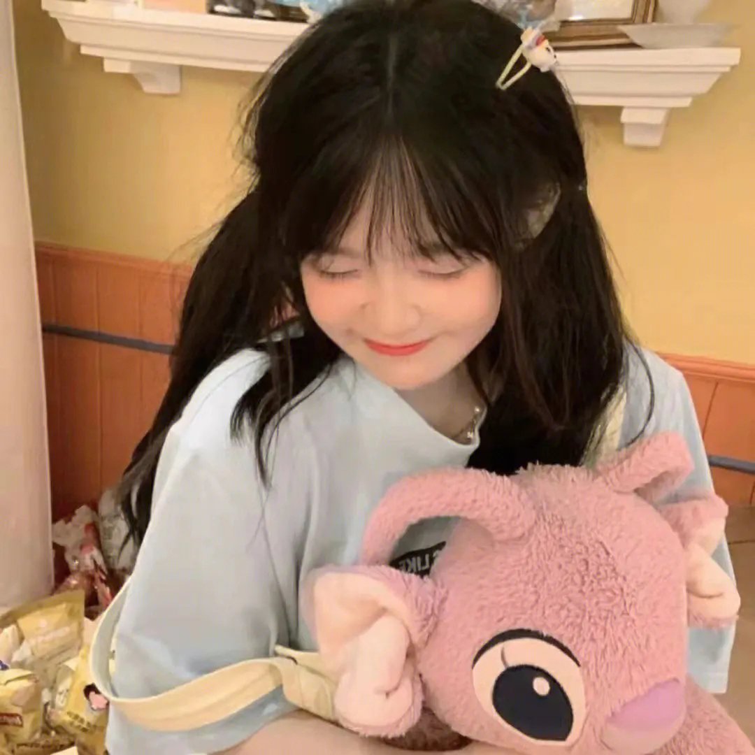 穿成丑女后萌娃他爹真香了